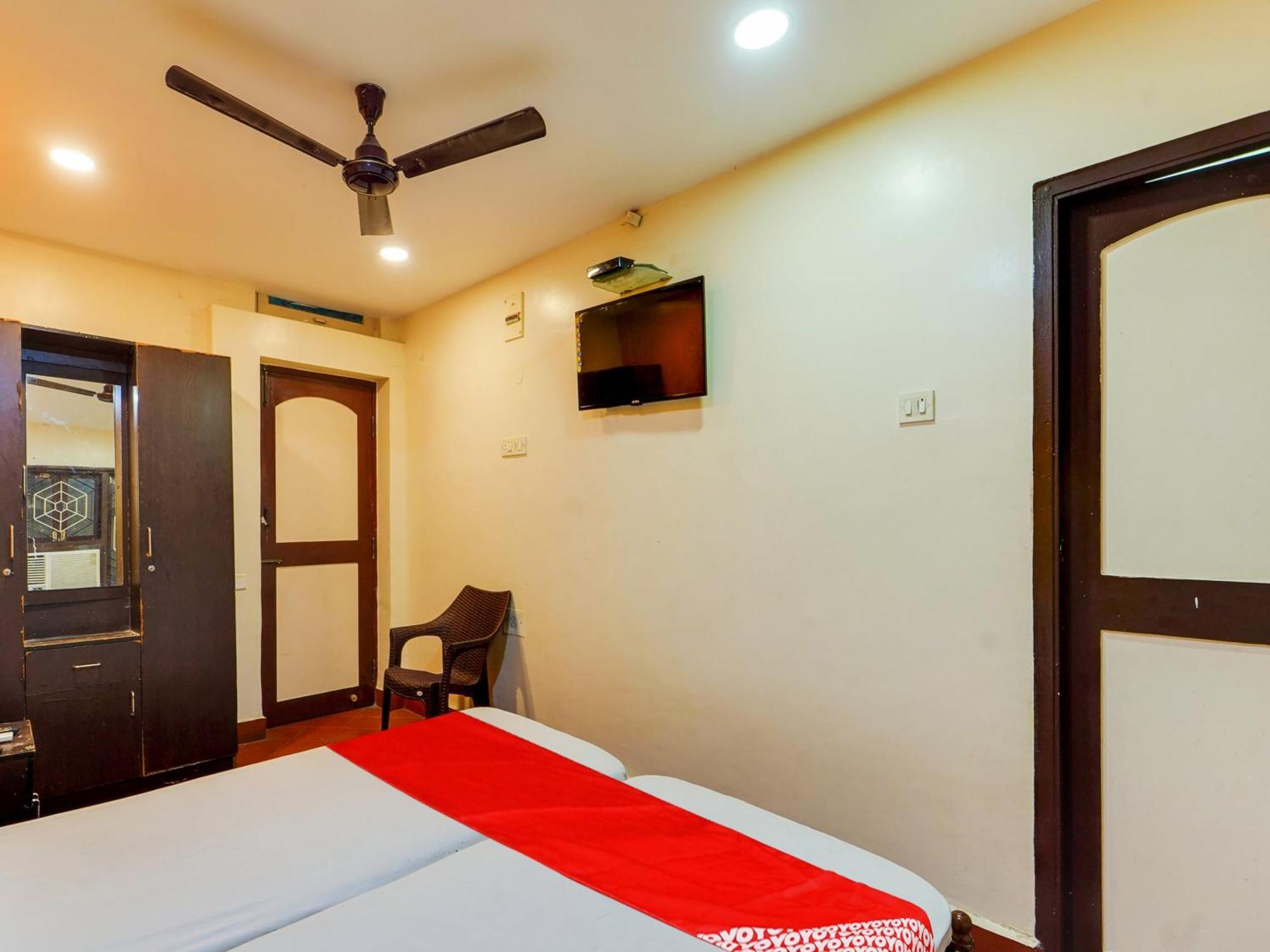 Thangam Balaji Guest House Chennai Exterior photo