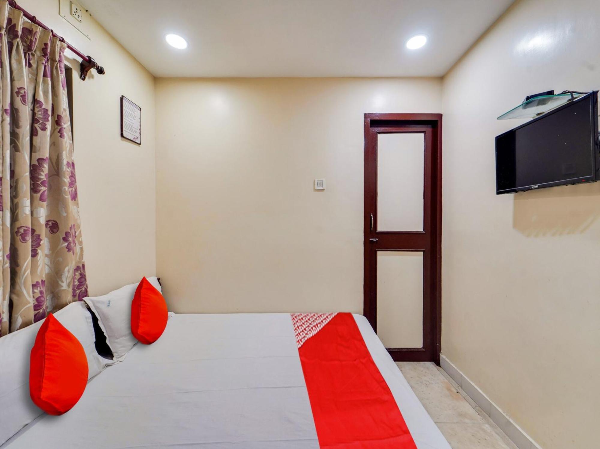Thangam Balaji Guest House Chennai Exterior photo