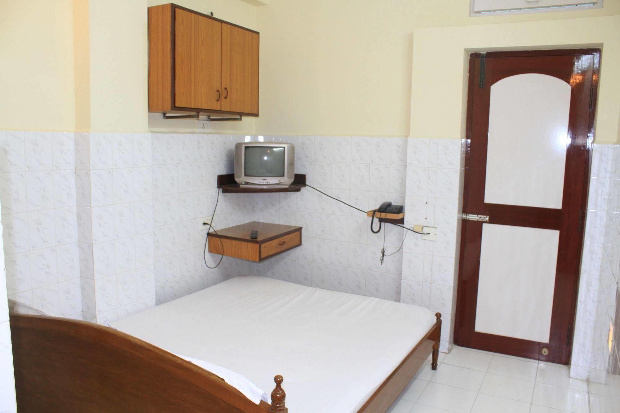 Thangam Balaji Guest House Chennai Exterior photo